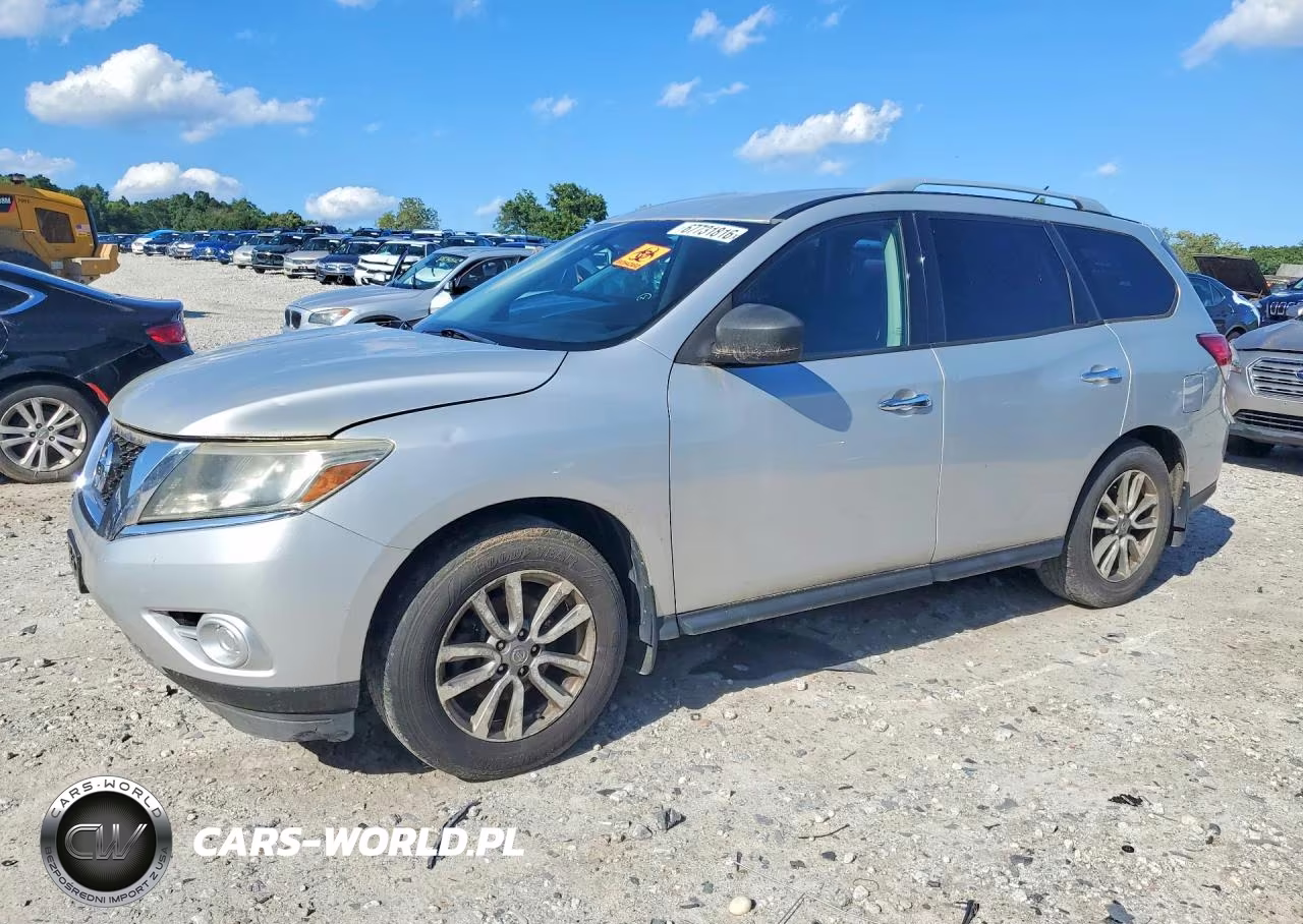 2015 Nissan Pathfinder S