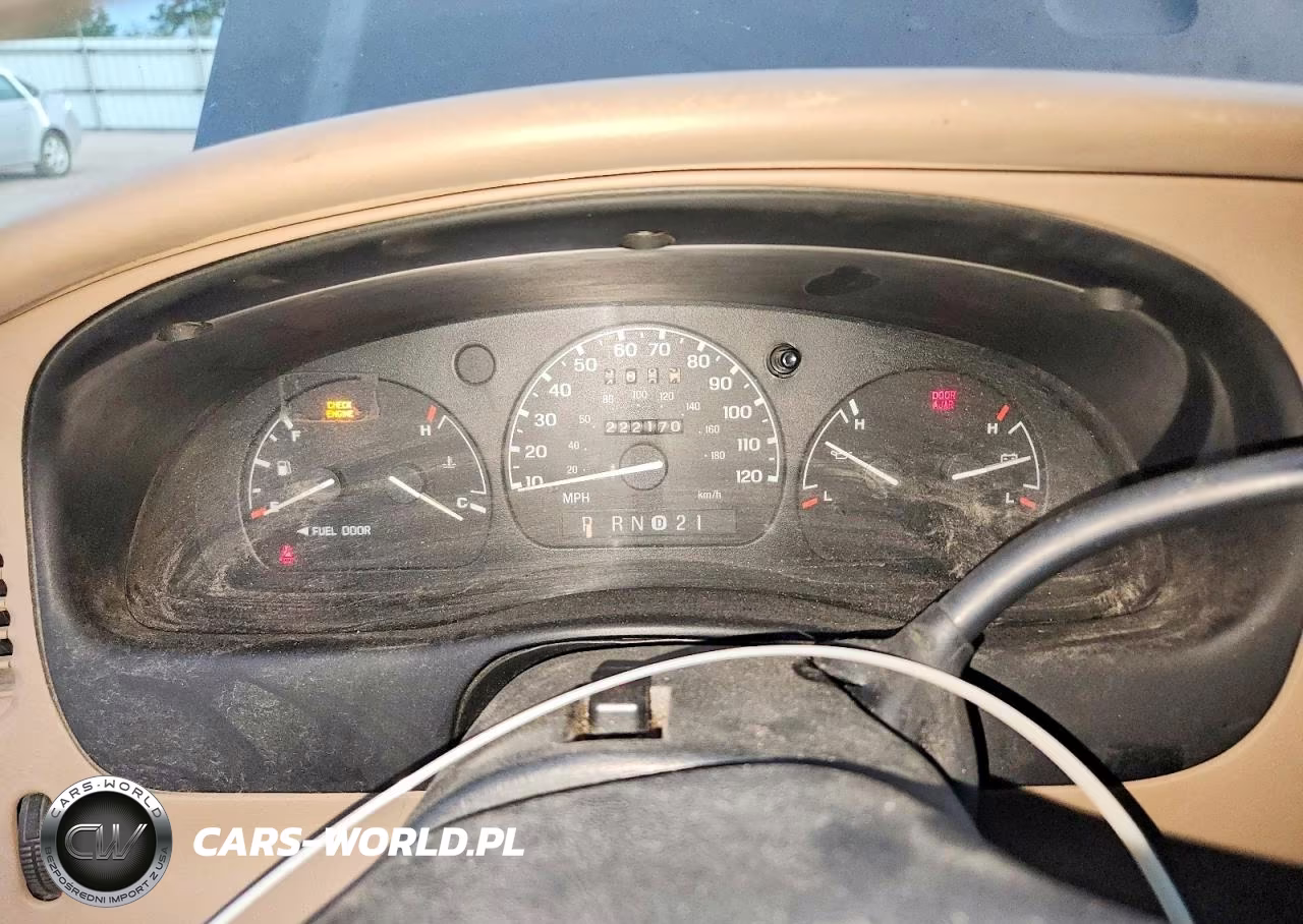 2000 Ford Ranger Super Cab VIN:1FTYR14V5YPA84565 - 9