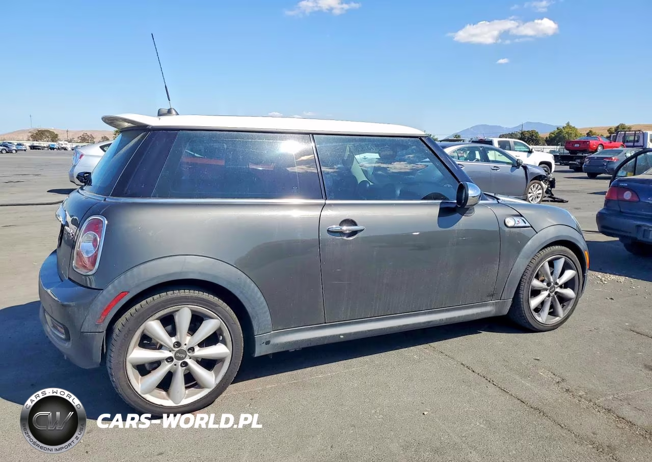 2012 Mini Cooper S VIN:WMWSV3C58CTY18904 - 3