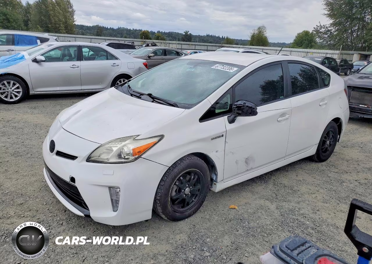 2013 Toyota Prius Two – zdjęcie 1 z 13