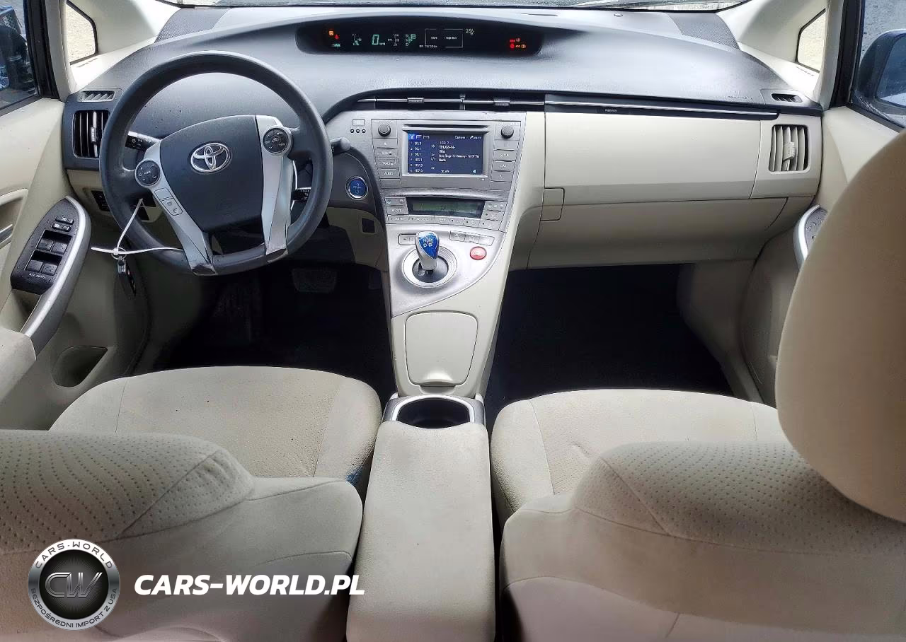 2013 Toyota Prius Two VIN:JTDKN3DU8D0339457 - 8