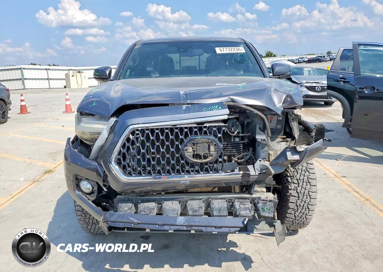2018 Toyota Tacoma Trd Off-Road VIN:5TFCZ5ANXJX131696 - 5