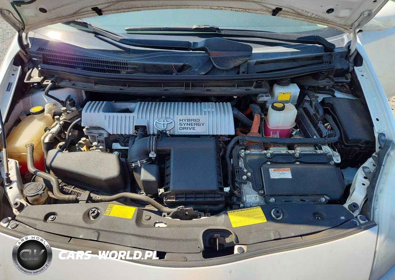 2013 Toyota Prius Two VIN:JTDKN3DU8D0347185 - 11