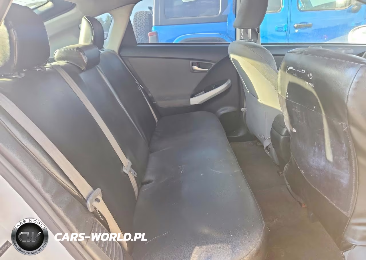 2012 Toyota Prius Two VIN:JTDKN3DUXC5445362 - 10