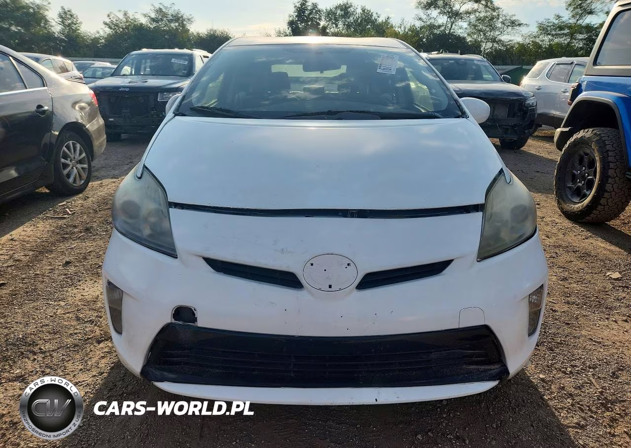 2012 Toyota Prius Two VIN:JTDKN3DUXC5445362 - 5