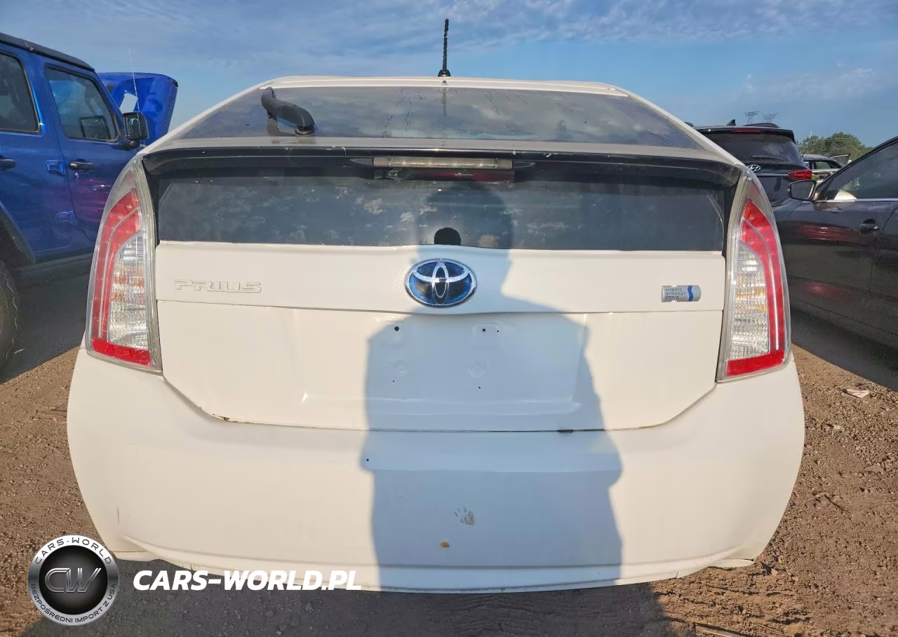 2012 Toyota Prius Two VIN:JTDKN3DUXC5445362 - 6