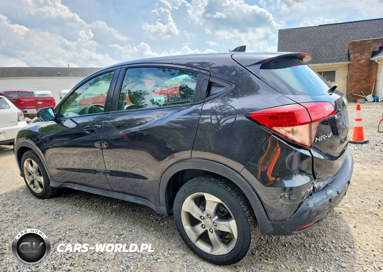 2018 Honda Hr-V Lx VIN:3CZRU6H38JG718240 - 2