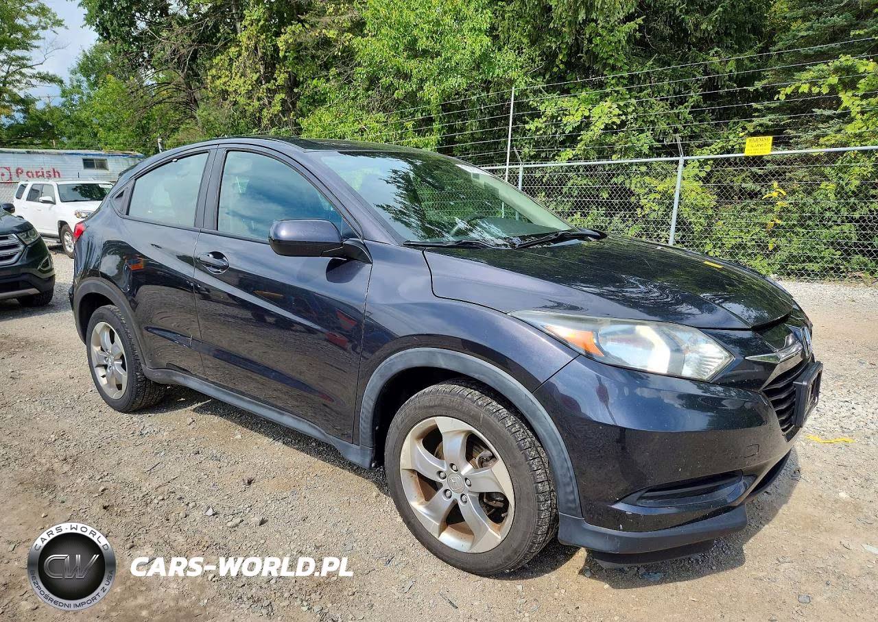2018 Honda Hr-V Lx VIN:3CZRU6H38JG718240 - 4