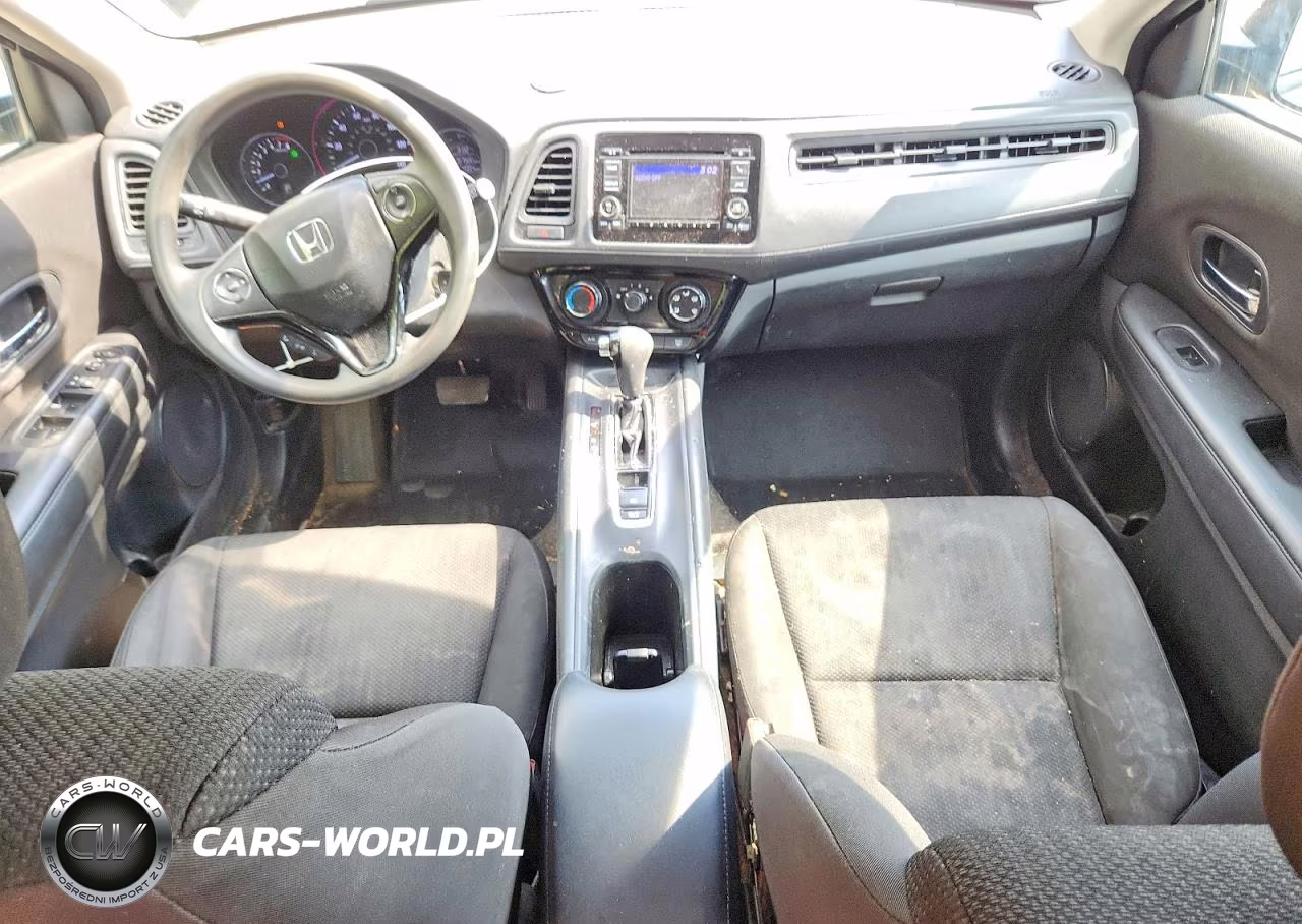 2018 Honda Hr-V Lx VIN:3CZRU6H38JG718240 - 8