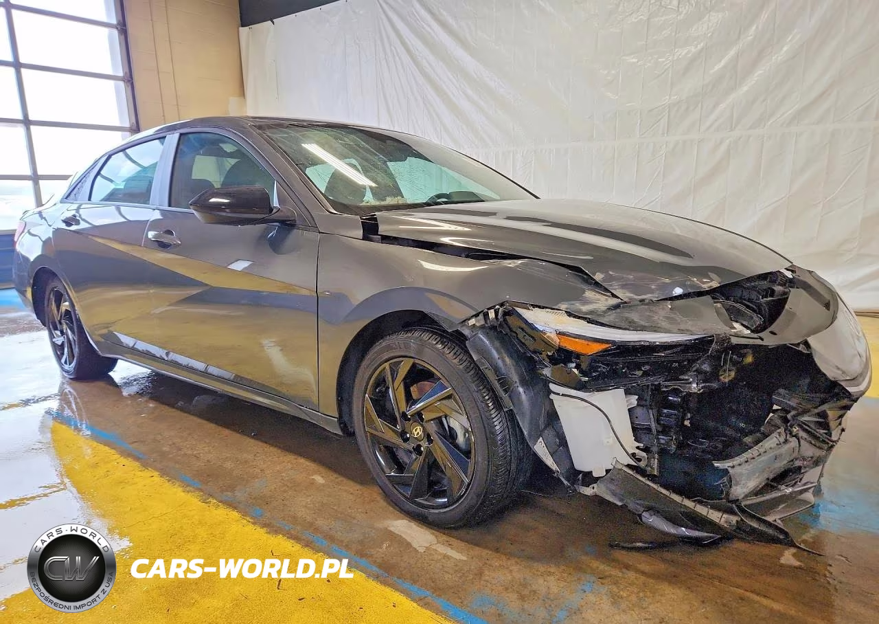 2026 Hyundai Elantra Sel Sport VIN:KMHLM4DG8TU119553 - 4