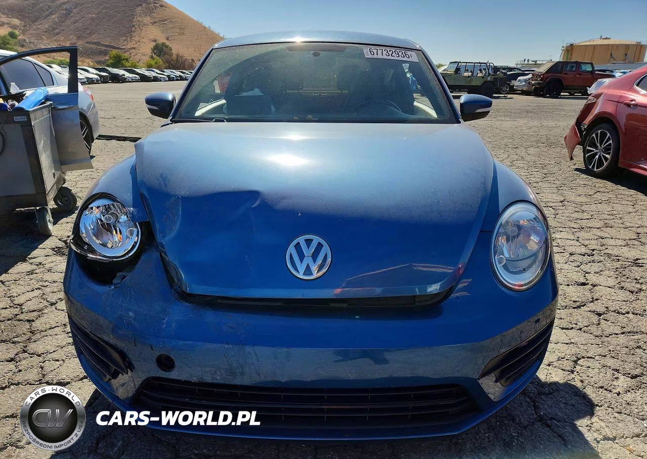 2019 Volkswagen Beetle S VIN:3VWFD7AT8KM713340 - 5