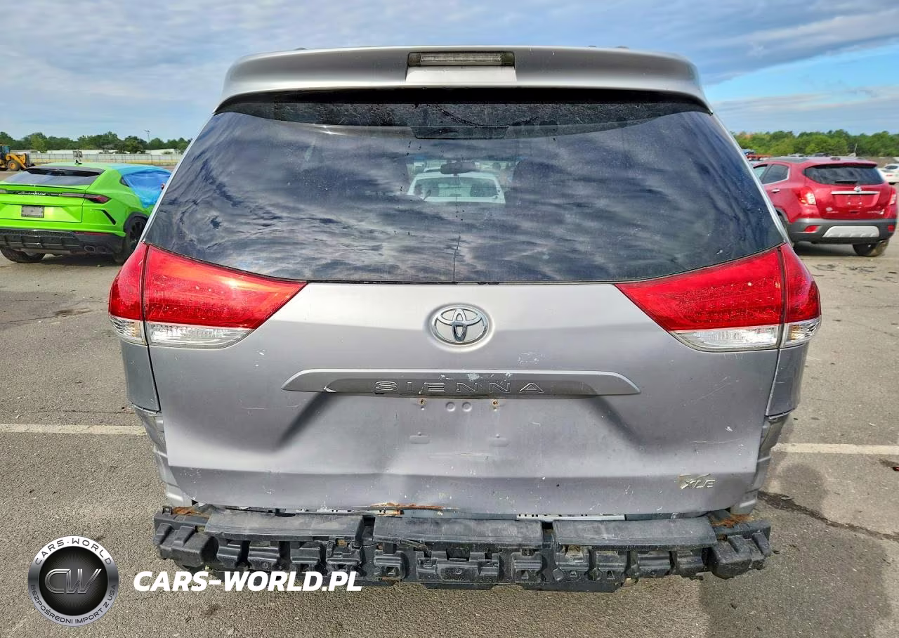 2014 Toyota Sienna Xle 8-Passenger VIN:5TDYK3DC0ES440260 - 6