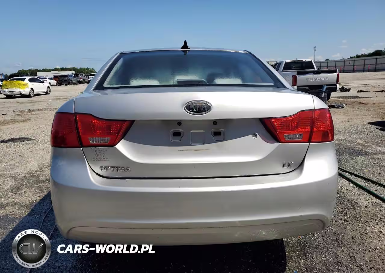 2009 Kia Optima Lx VIN:KNAGE228X95323855 - 6