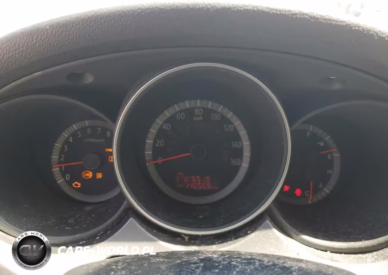 2009 Kia Optima Lx VIN:KNAGE228X95323855 - 9