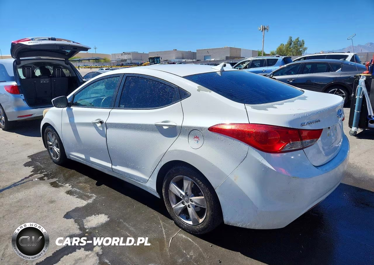 2013 Hyundai Elantra Gls VIN:5NPDH4AE7DH349192 - 2