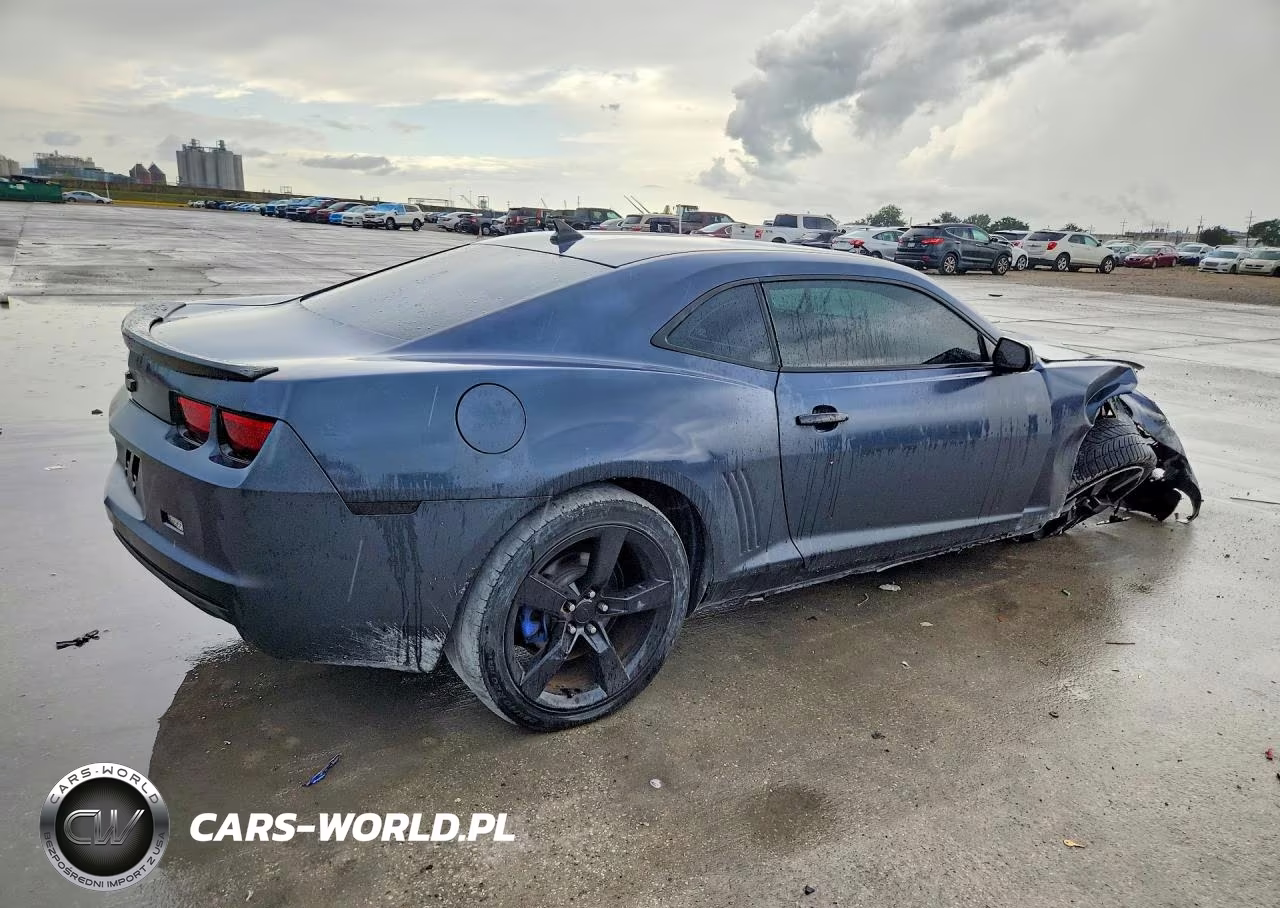 2012 Chevrolet Camaro Ls VIN:2G1FA1E36C9150956 - 3