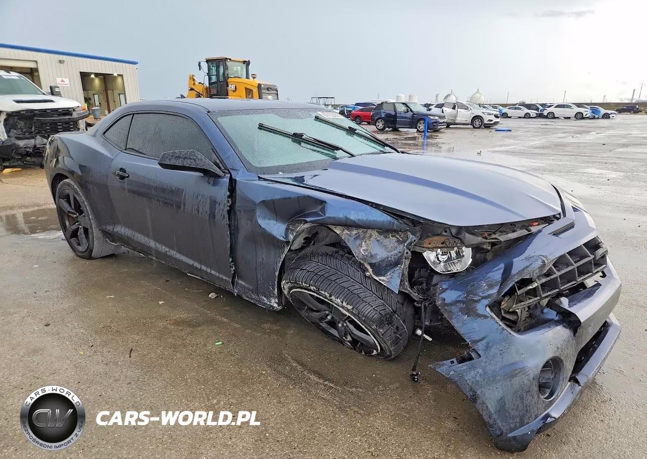 2012 Chevrolet Camaro Ls VIN:2G1FA1E36C9150956 - 4