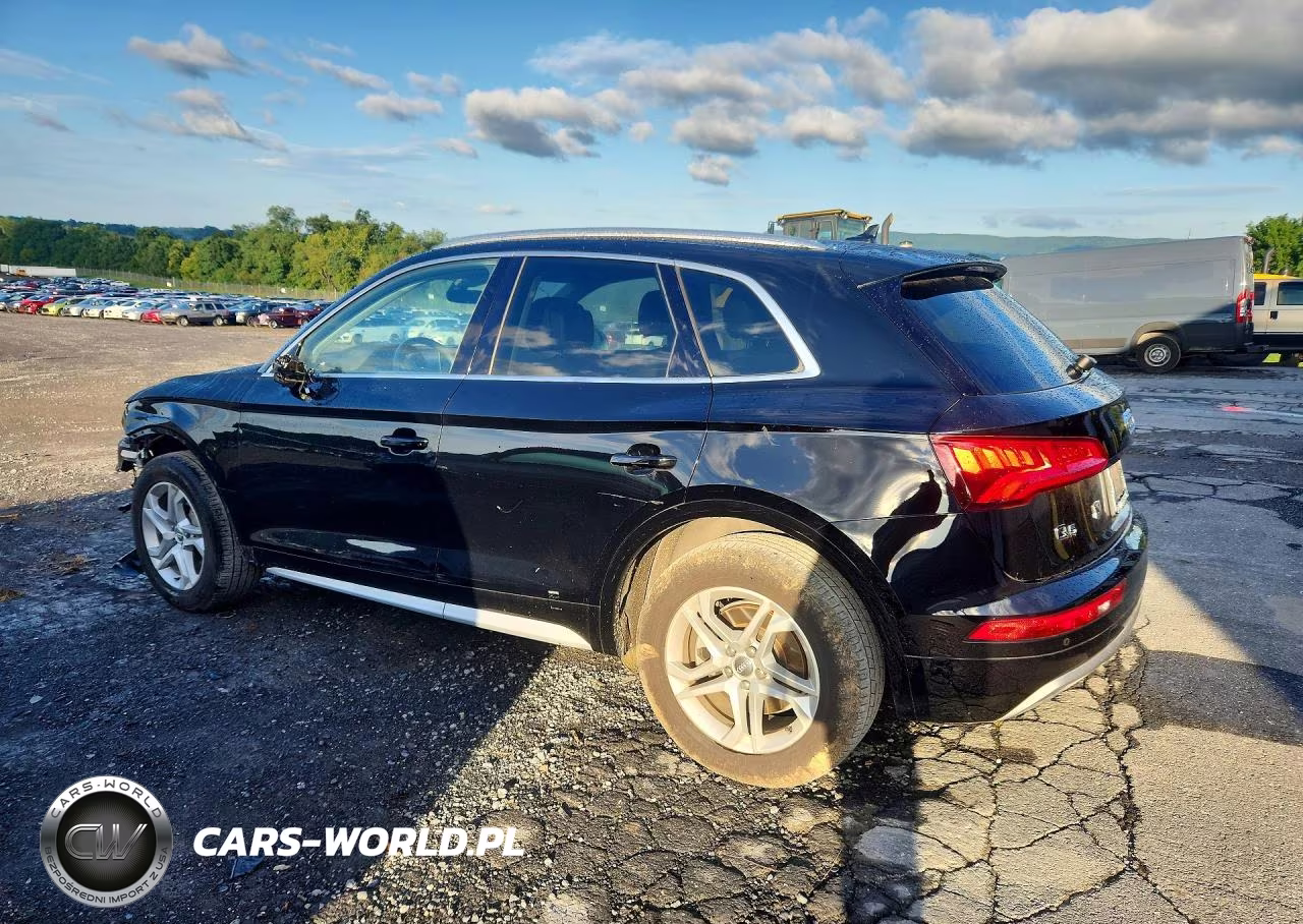 2018 Audi Q5 Premium Plus VIN:WA1BNAFY9J2226261 - 2