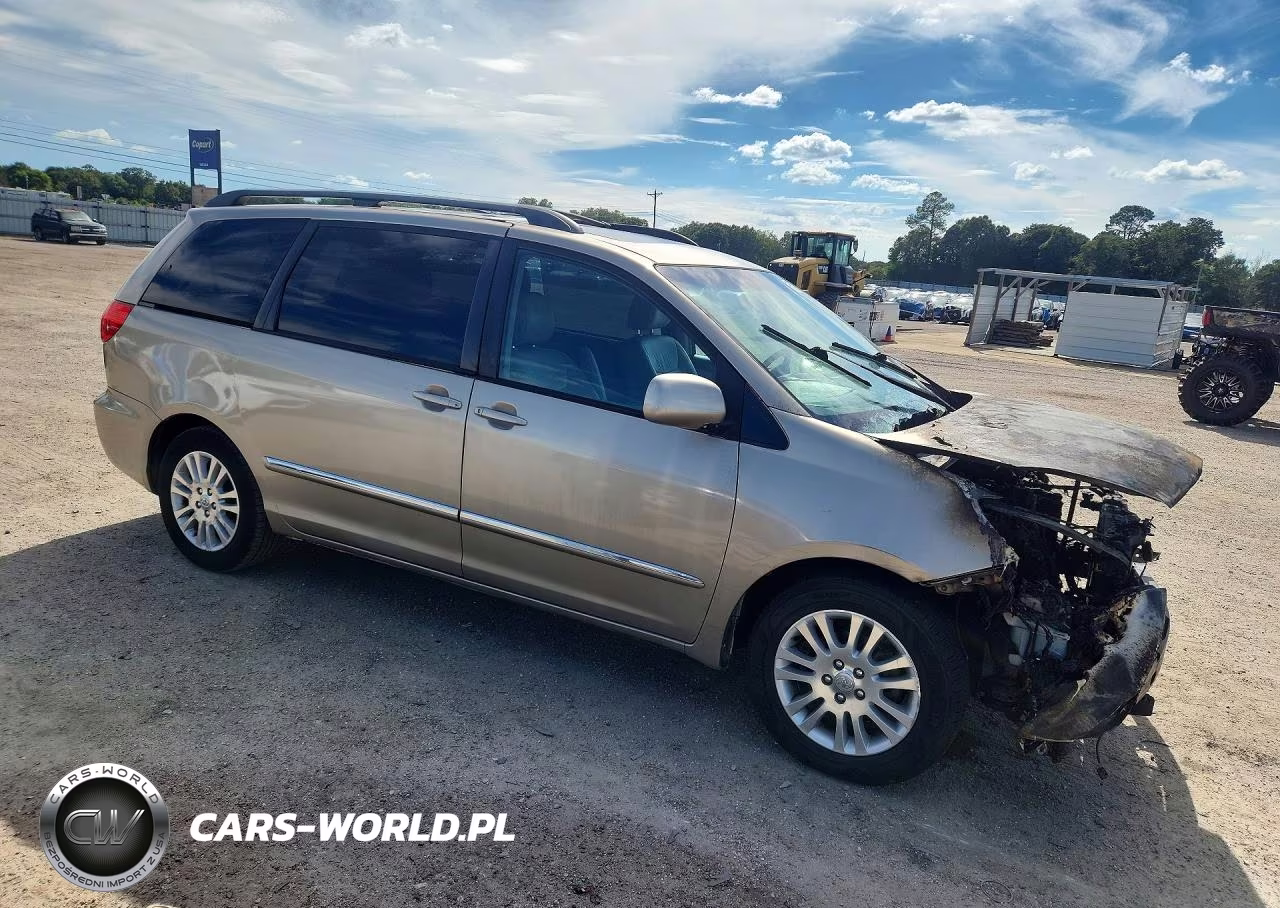 2010 Toyota Sienna Xle Limited VIN:5TDYK4CC2AS313933 - 4