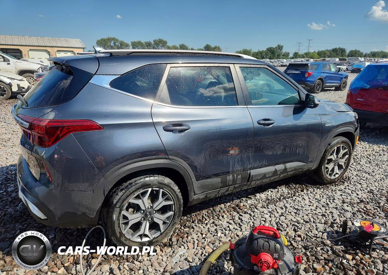 2021 Kia Seltos Ex VIN:KNDERCAA7M7123764 - 3