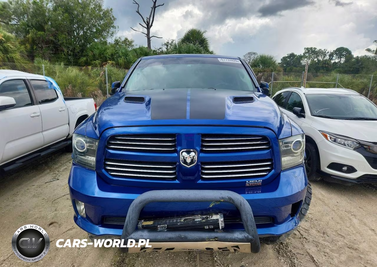 2016 Ram 1500 Sport VIN:1C6RR6UTXGS284392 - 5