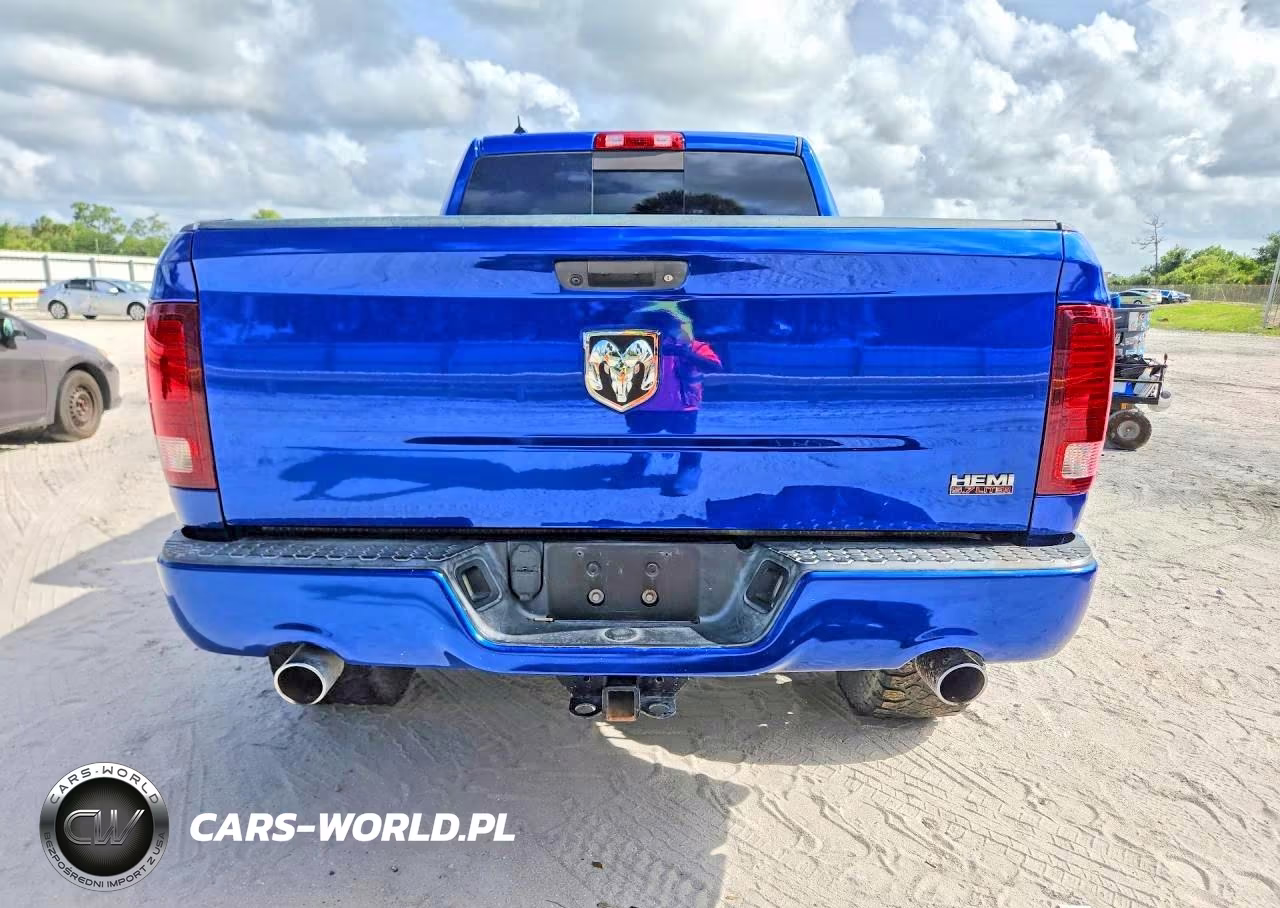 2016 Ram 1500 Sport VIN:1C6RR6UTXGS284392 - 6