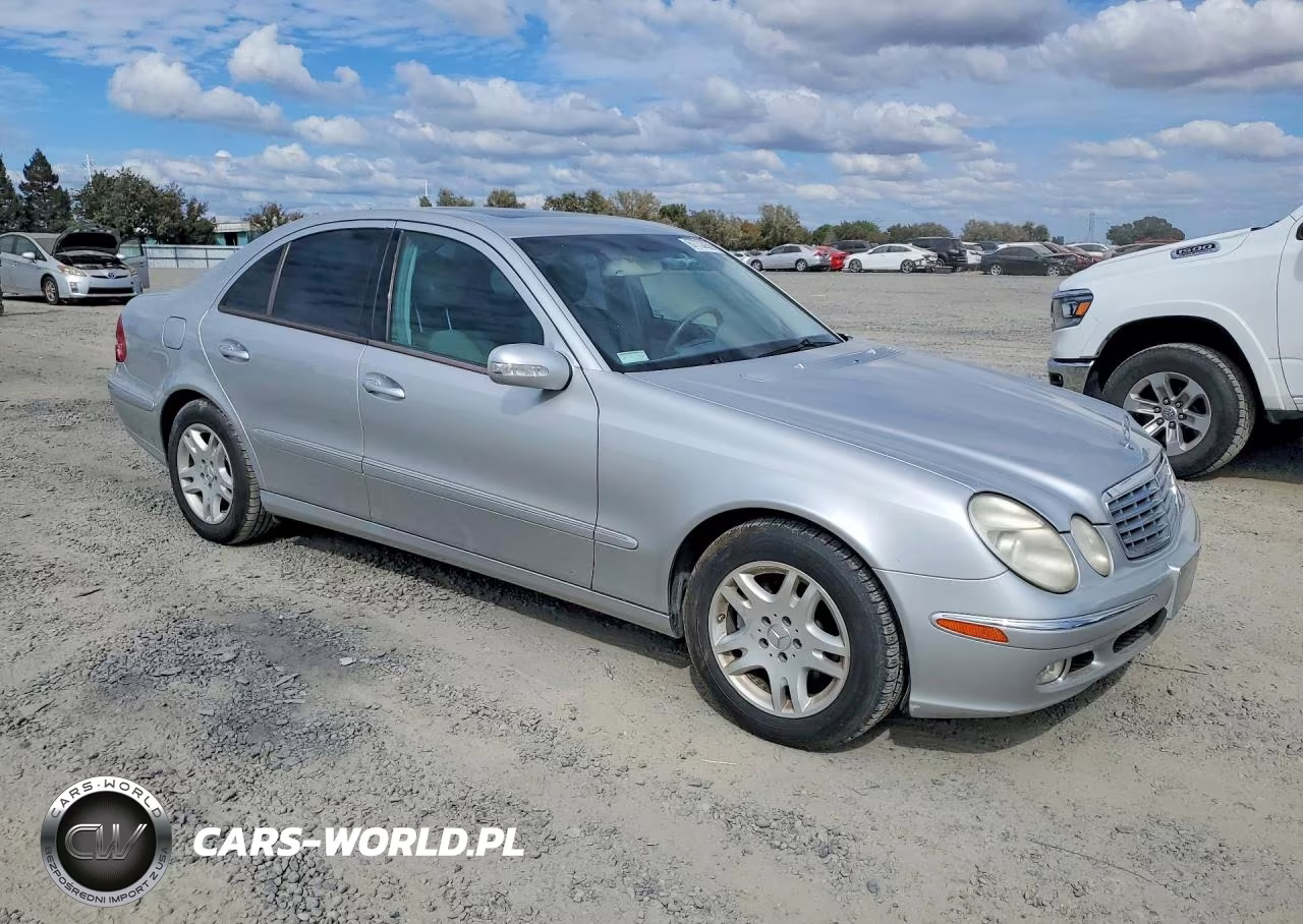 2003 Mercedes-Benz E 320 VIN:WDBUF65J33A219469 - 4