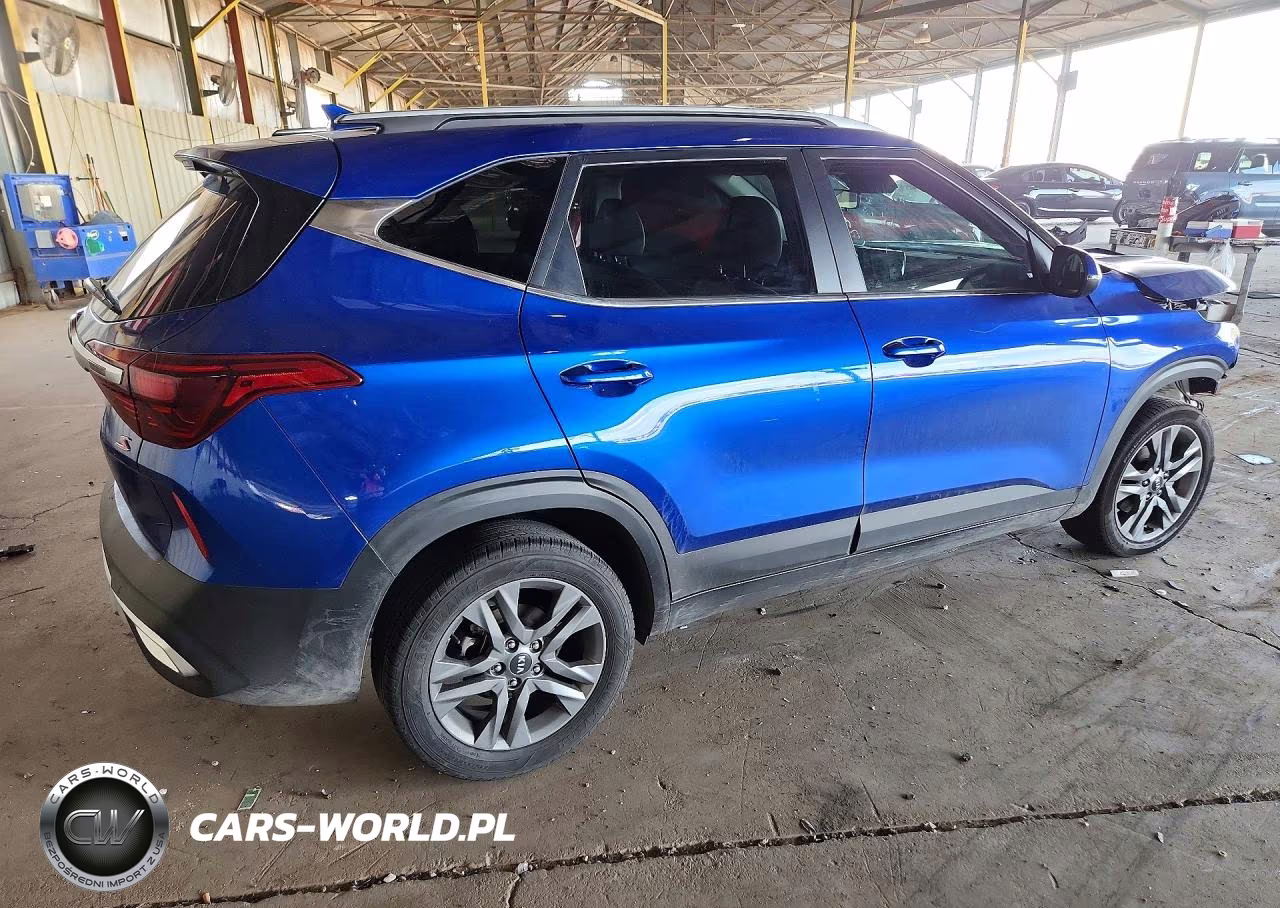 2021 Kia Seltos S VIN:KNDEU2AA7M7099698 - 3