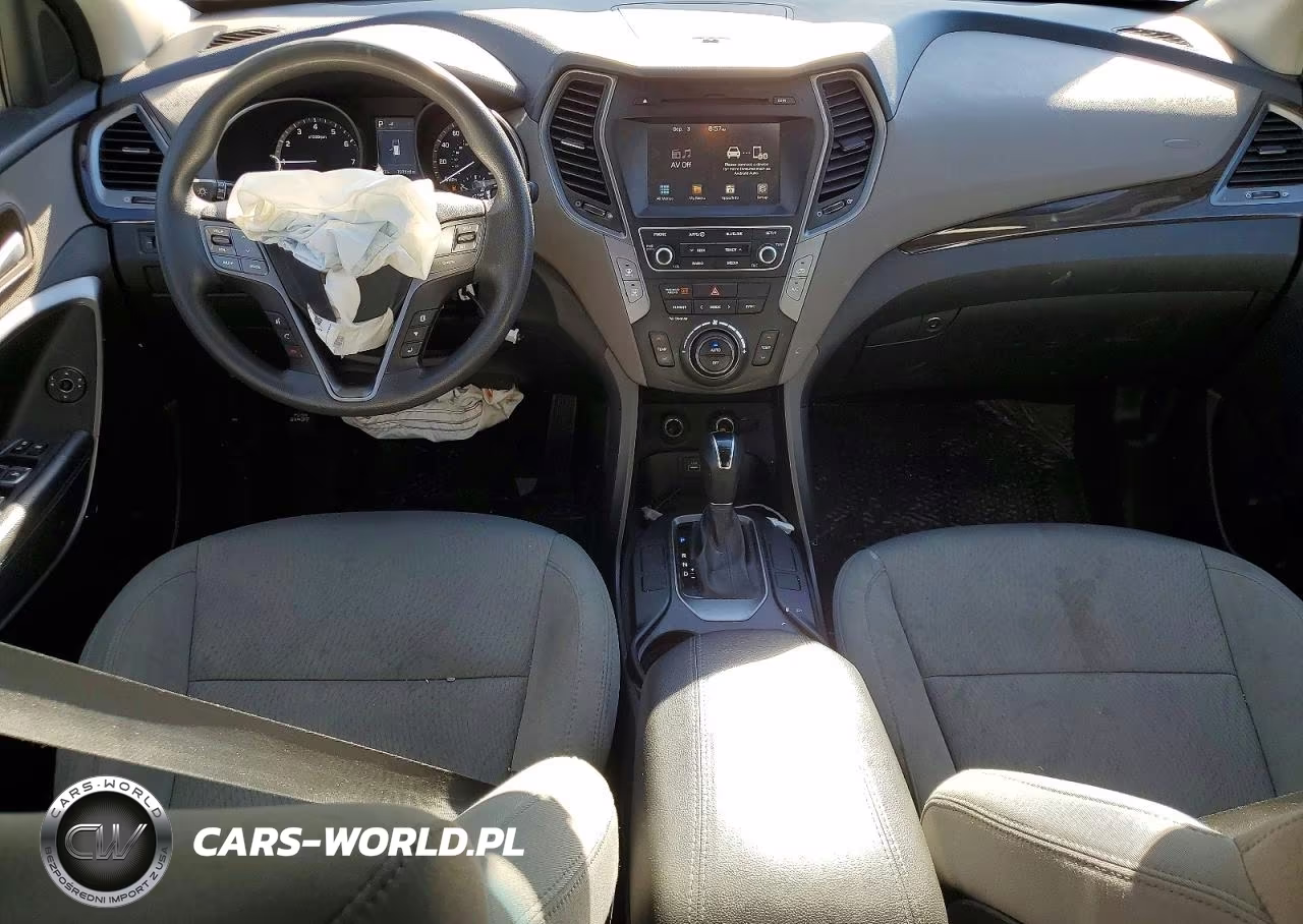 2017 Hyundai Santa Fe Sport 2.4L VIN:5XYZUDLB8HG421812 - 8