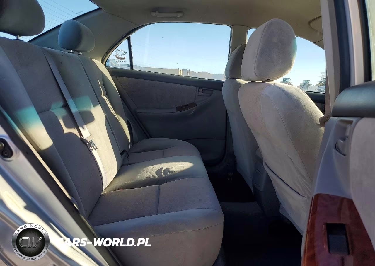2007 Toyota Corolla Le VIN:1NXBR32E67Z803547 - 10