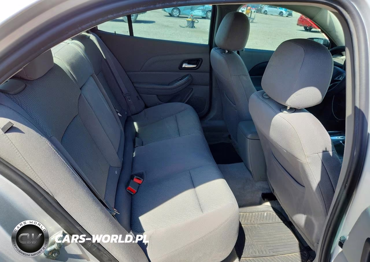 2015 Chevrolet Malibu Ls VIN:1G11B5SL2FF130640 - 10