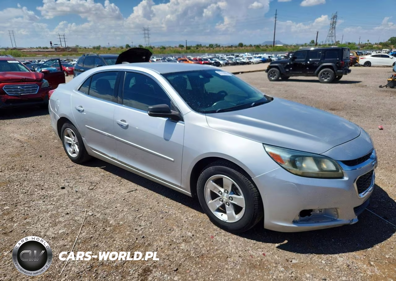 2015 Chevrolet Malibu Ls VIN:1G11B5SL2FF130640 - 4