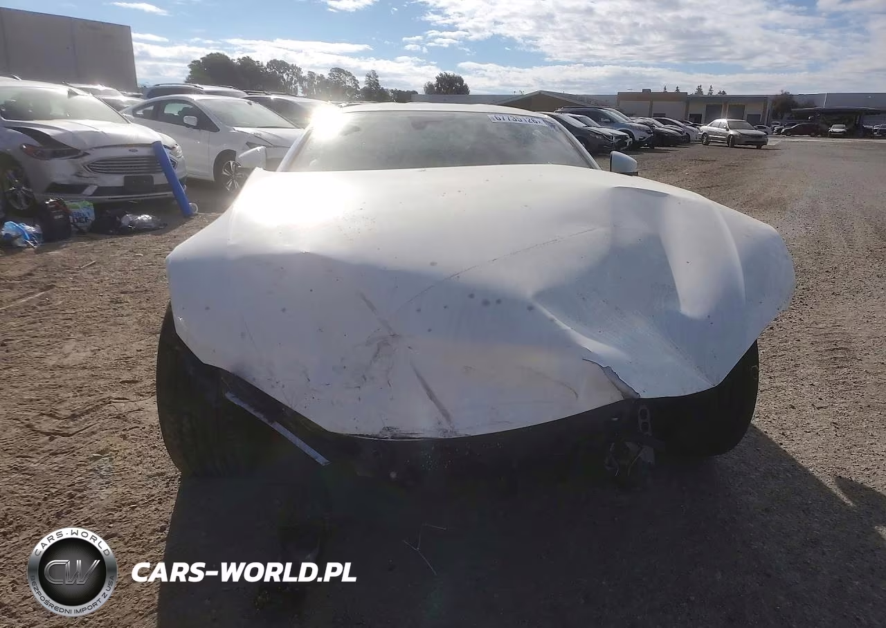 2019 Aston Martin Vantage VIN:SCFSMGAWXKGN02034 - 5