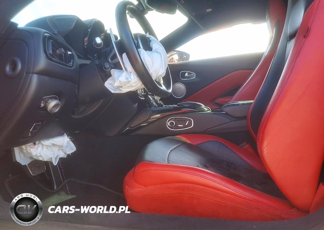 2019 Aston Martin Vantage VIN:SCFSMGAWXKGN02034 - 7