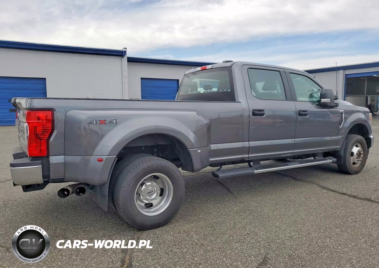 2022 Ford F350 Super Duty VIN:1FT8W3DT5NEG13944 - 3