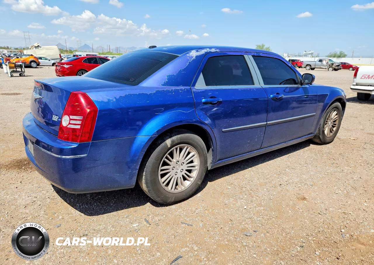 2009 Chrysler 300 Touring VIN:2C3KA53V69H621721 - 3
