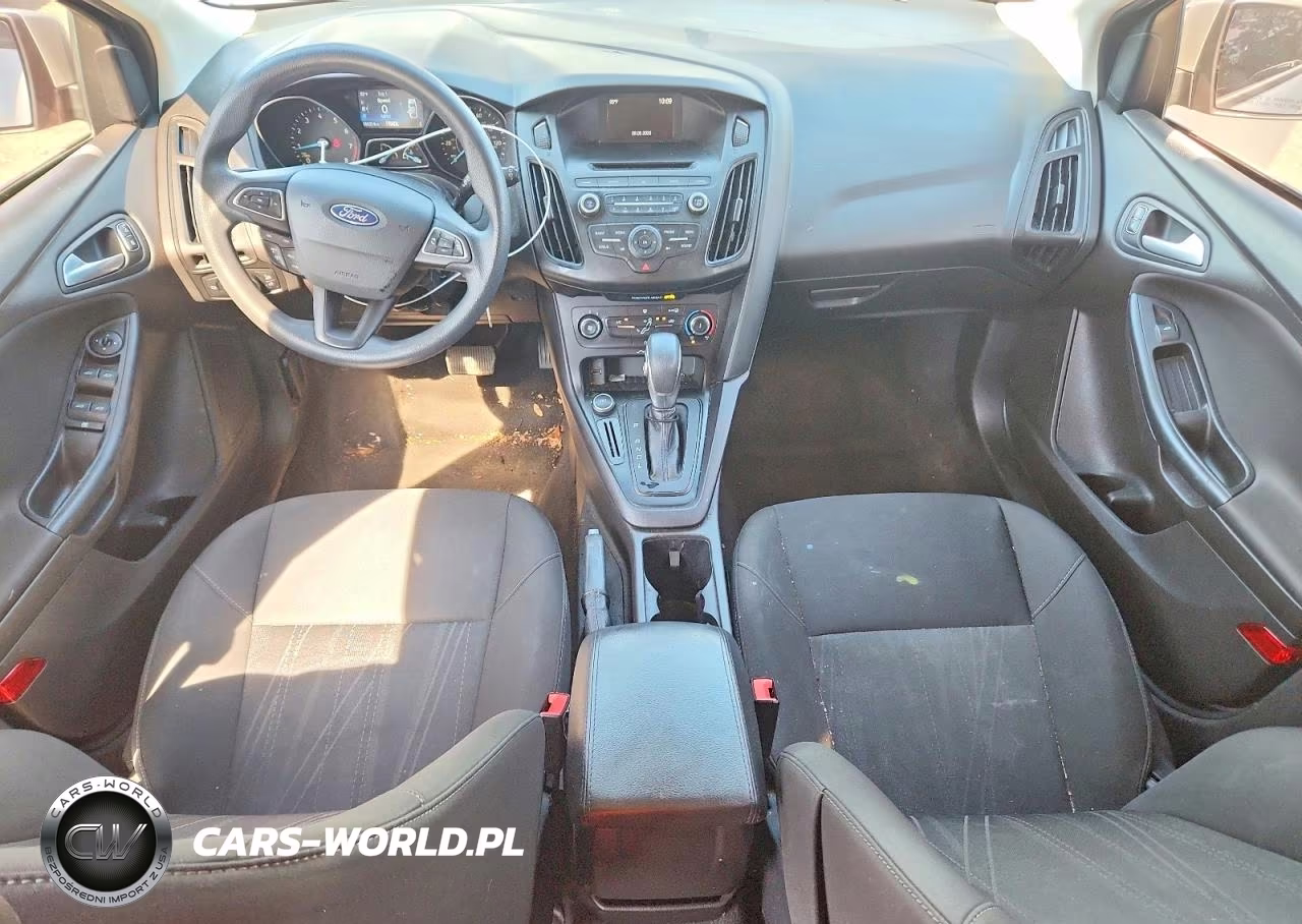 2017 Ford Focus Se VIN:1FADP3K24HL249785 - 8