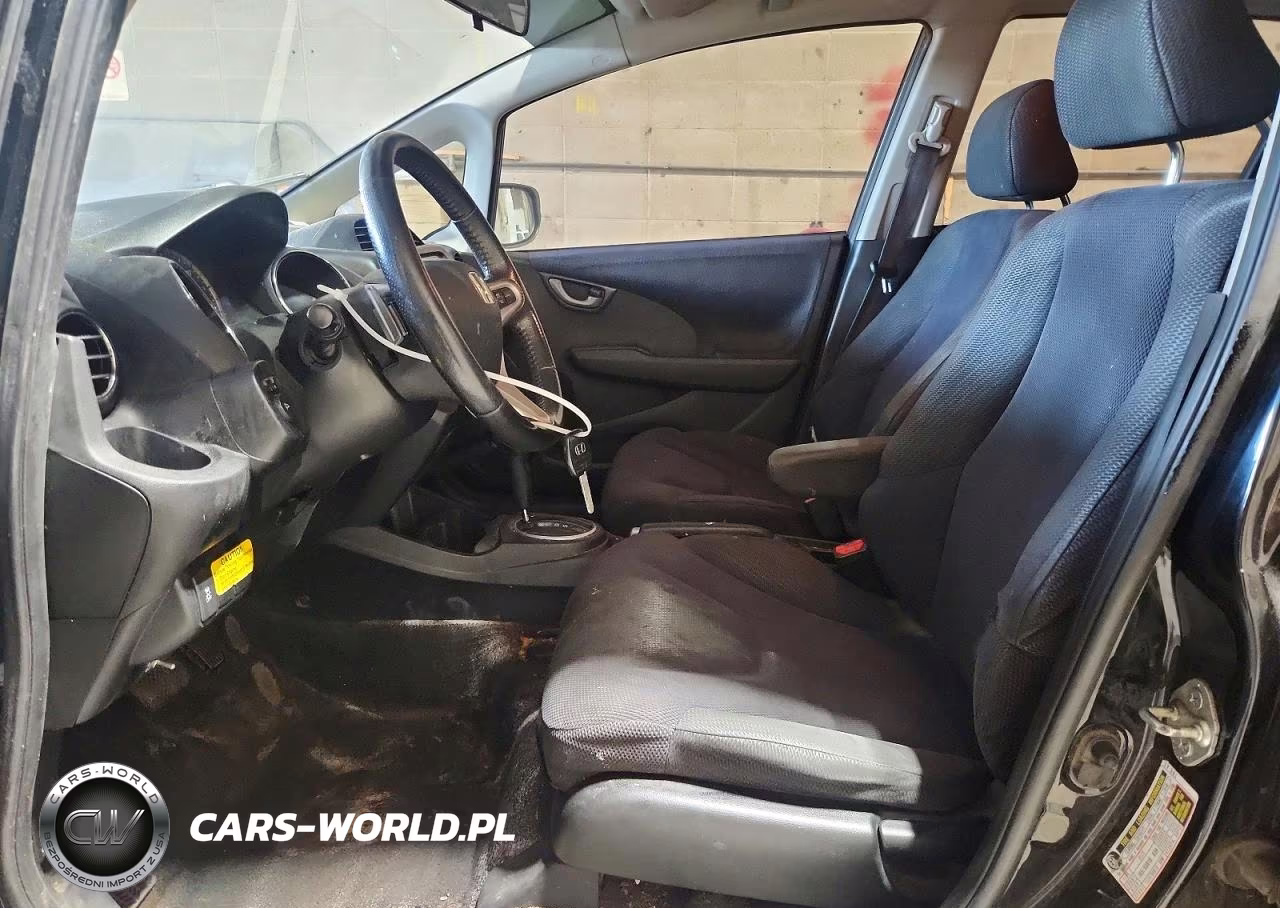 2012 Honda Fit Sport VIN:JHMGE8H53CC040430 - 7
