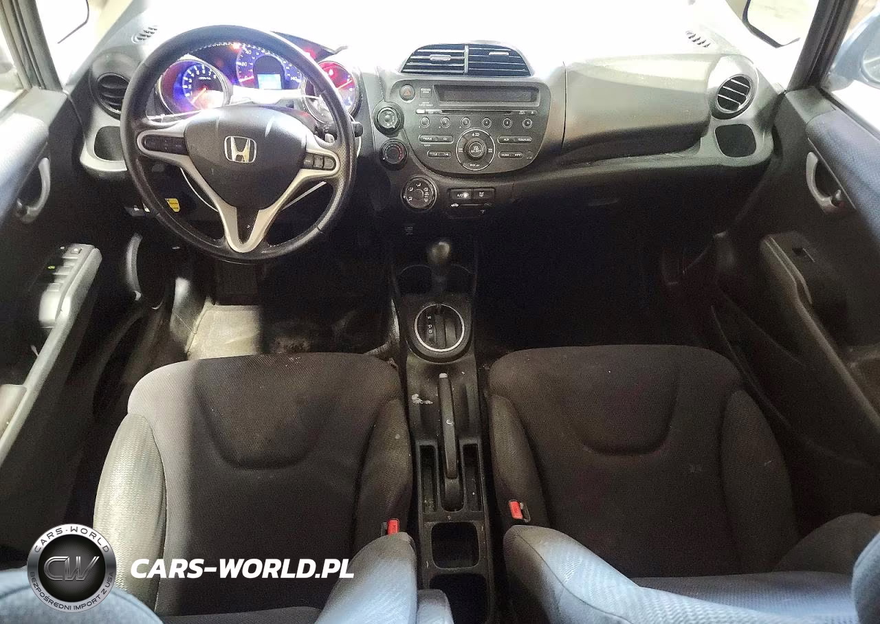 2012 Honda Fit Sport VIN:JHMGE8H53CC040430 - 8