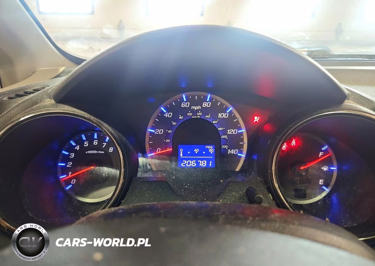 2012 Honda Fit Sport VIN:JHMGE8H53CC040430 - 9