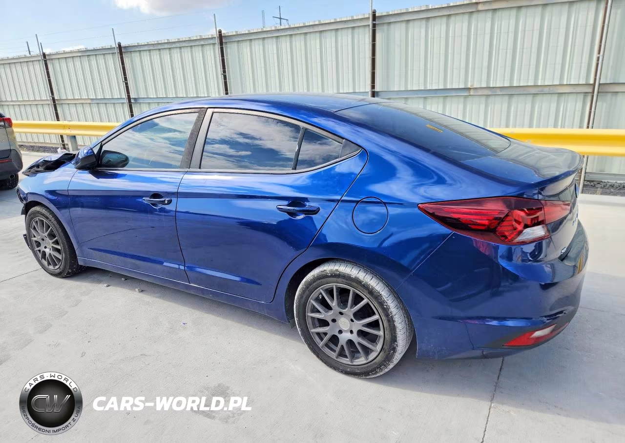 2019 Hyundai Elantra Se VIN:5NPD74LF6KH419870 - 2