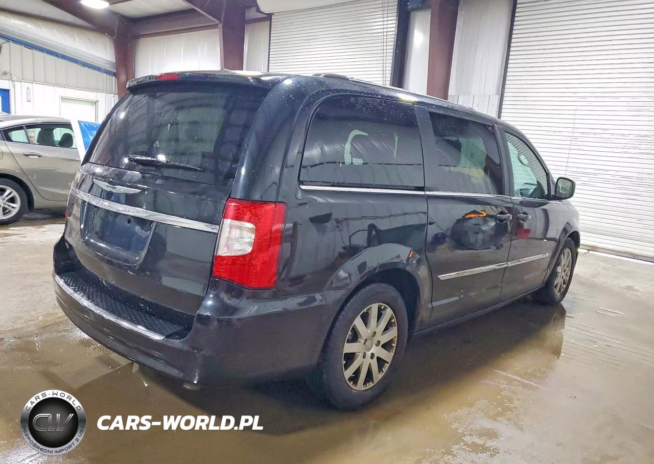 2014 Chrysler Town & Country Touring VIN:2C4RC1BG9ER441766 - 3