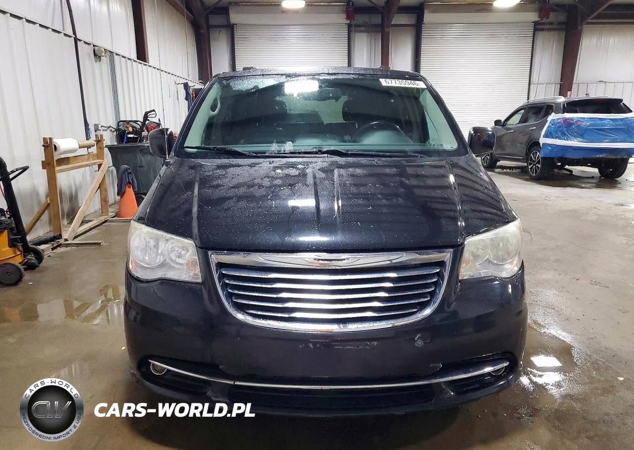 2014 Chrysler Town & Country Touring VIN:2C4RC1BG9ER441766 - 5