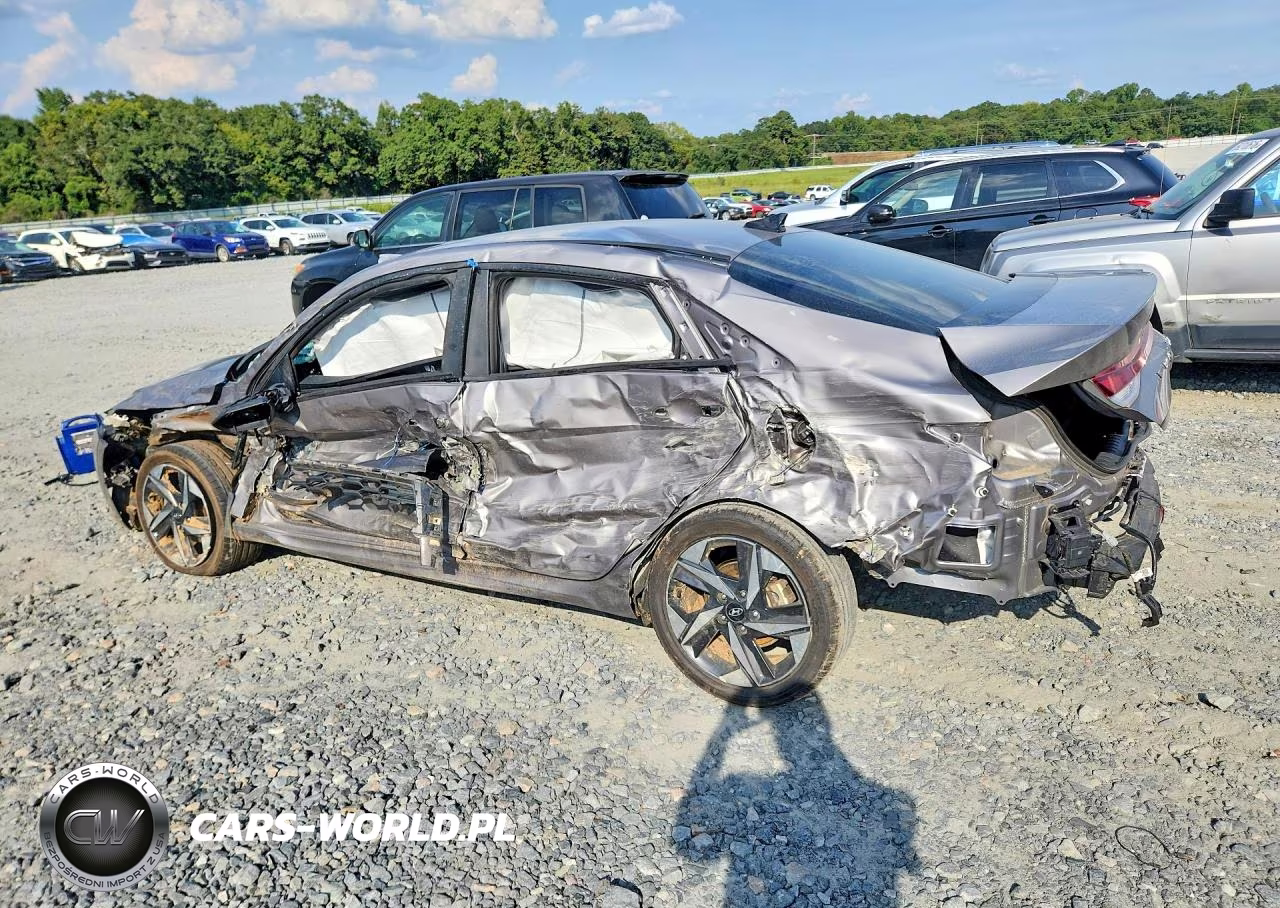 2023 Hyundai Elantra Sel VIN:KMHLS4AG4PU566137 - 2