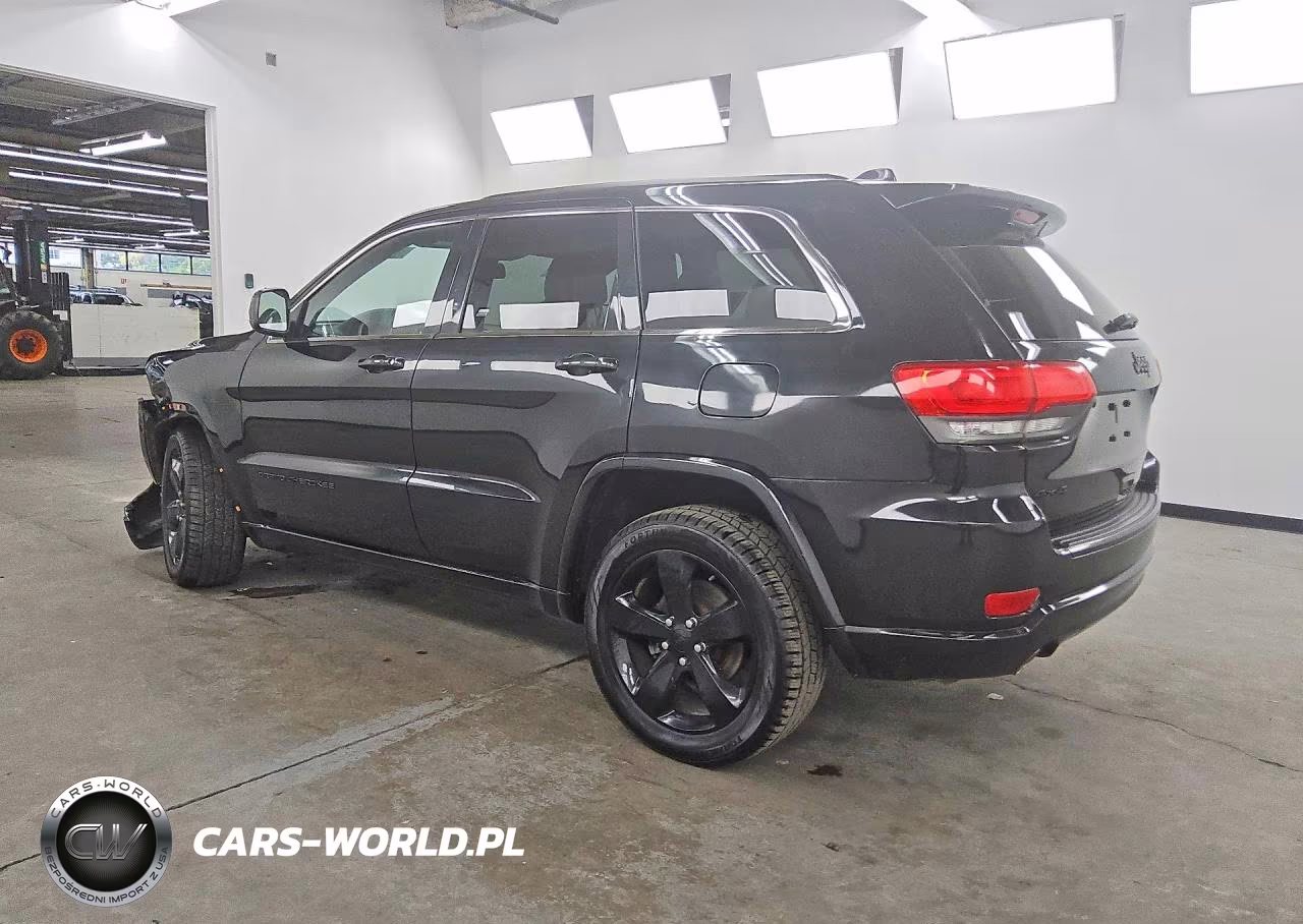 2014 Jeep Grand Cherokee Laredo VIN:1C4RJFAG5EC479427 - 2