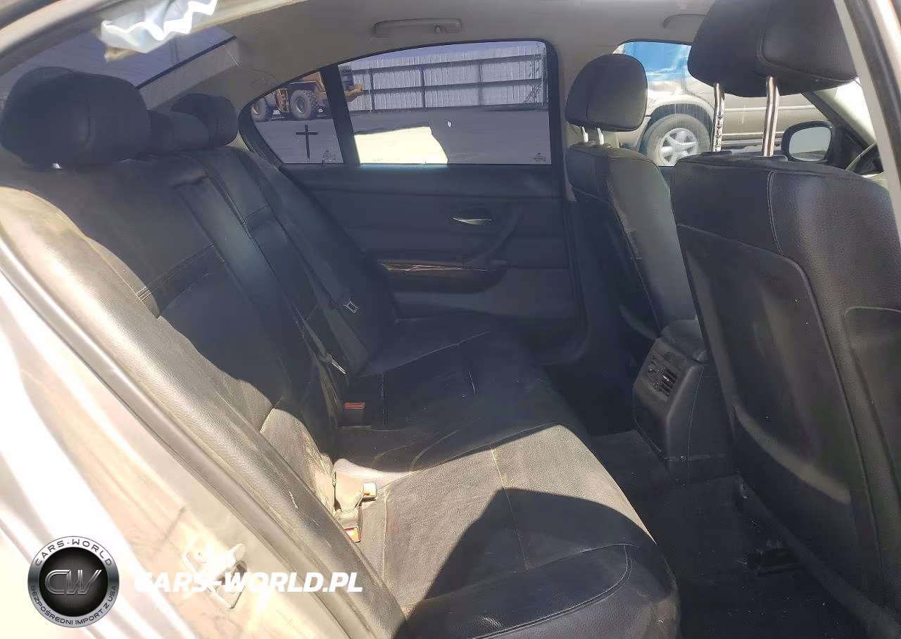 2011 BMW 335 I VIN:WBAPM5C50BE577850 - 10