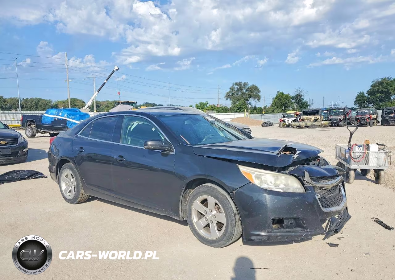 2014 Chevrolet Malibu 1Lt VIN:1G11C5SL9EF172332 - 4