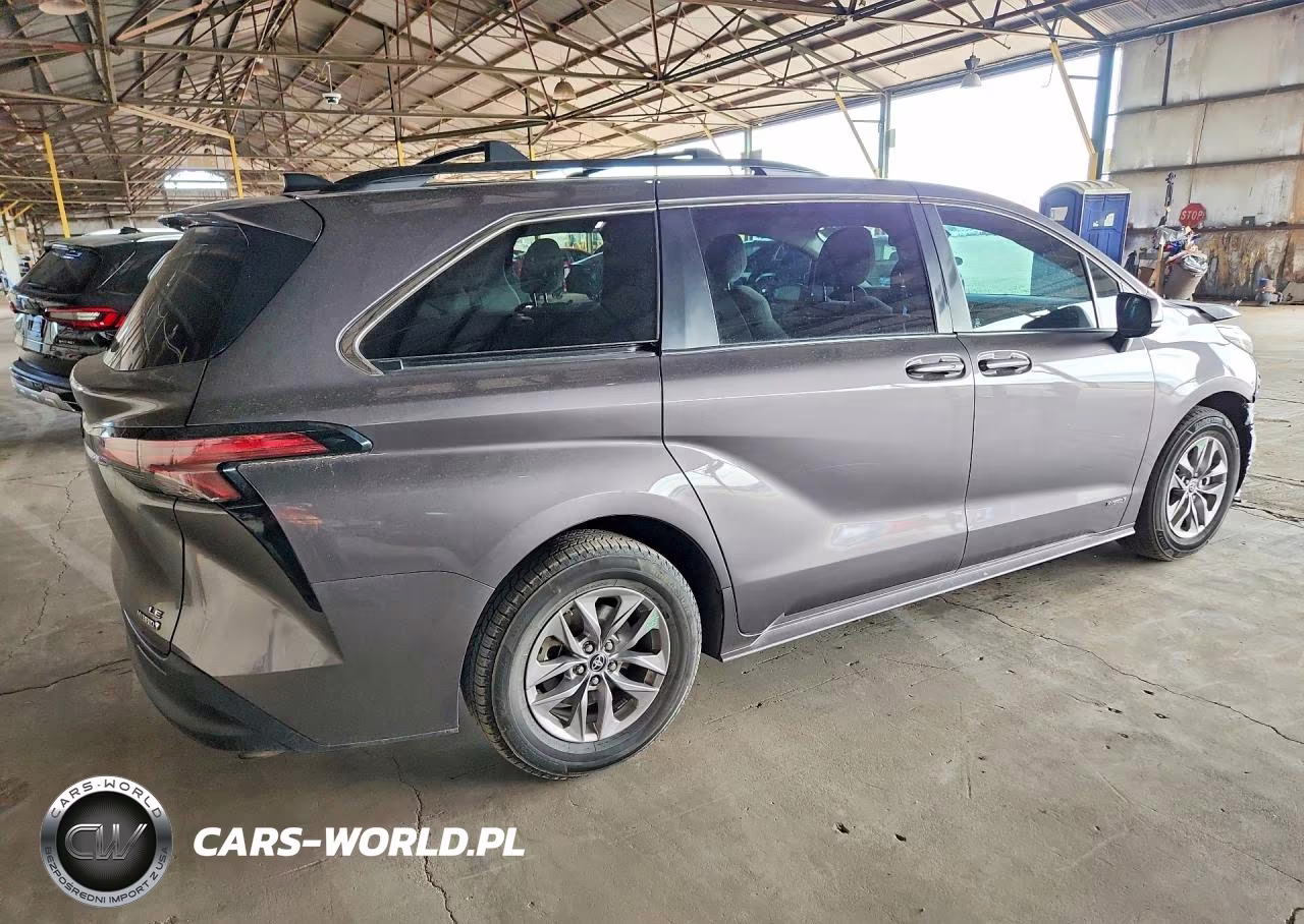 2021 Toyota Sienna Le VIN:5TDKRKEC2MS053637 - 3