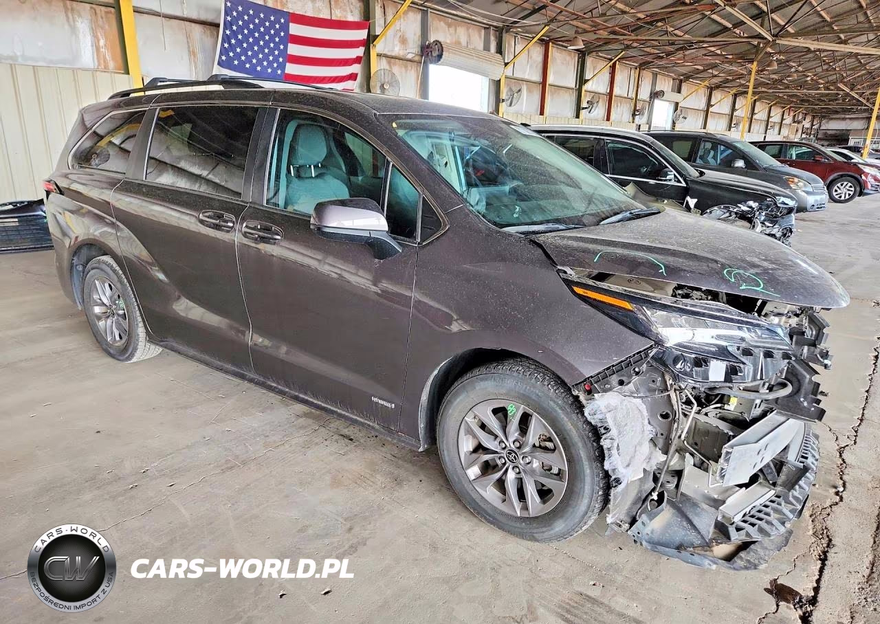 2021 Toyota Sienna Le VIN:5TDKRKEC2MS053637 - 4