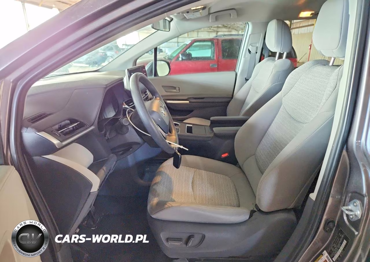 2021 Toyota Sienna Le VIN:5TDKRKEC2MS053637 - 7
